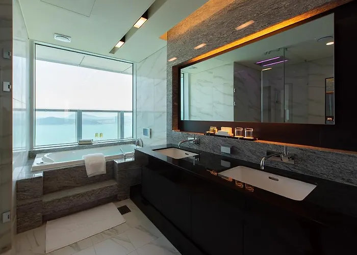 Lct Hotel 4*