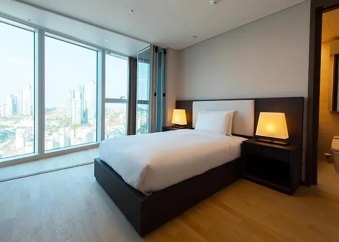 Lct Hotel