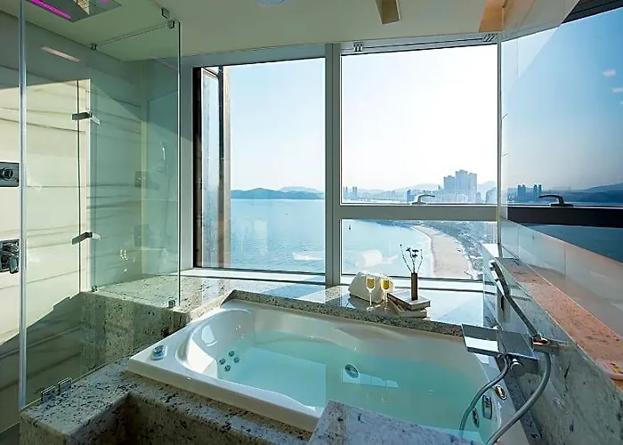 Hotel Lct 4*