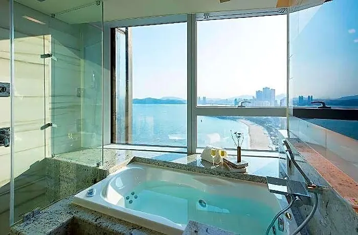 Lct Hotel 4*