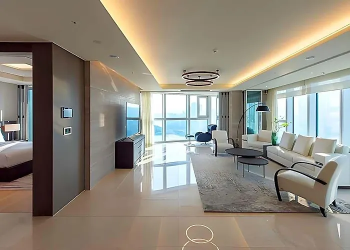 Lct Hotel